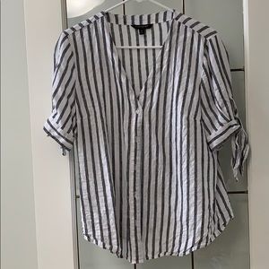 Banana Republic button up blouse